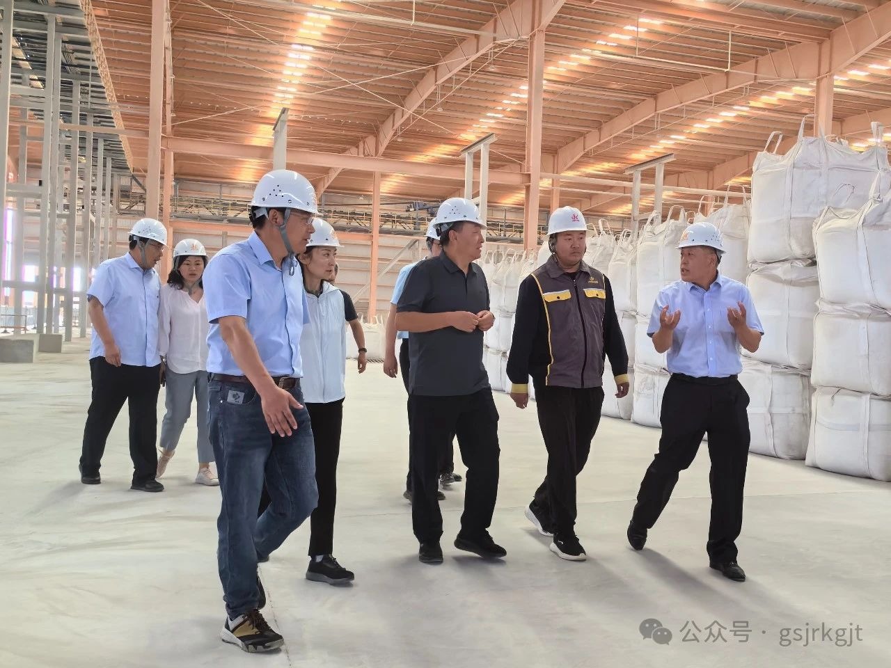 火博·官方版网站登录入口-火博(中国)
：深入基层调研 做实企业金融服务